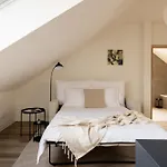 Residence U Zvonu Deluxe Apartments * Prága