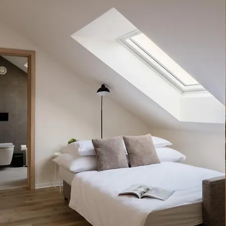 U Zvonu Deluxe Apartament