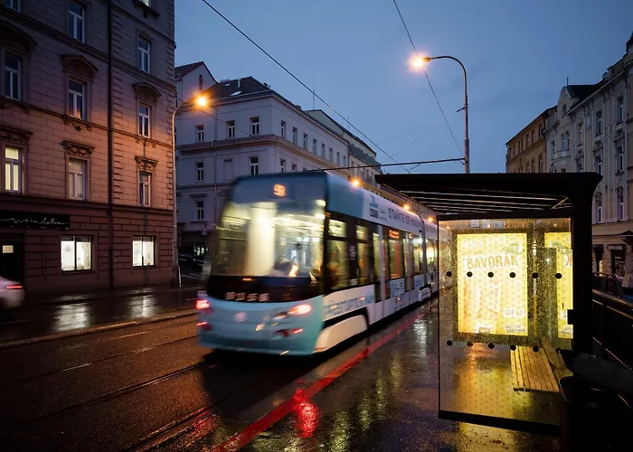 U Zvonu Deluxe With Self Check-in Prag